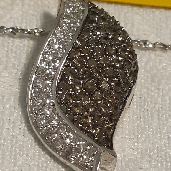 Swarovski Crystal's Necklace 925 Pendant, 18K Gold Plated Chain 16.5" L Silver T - Picture 7 of 13